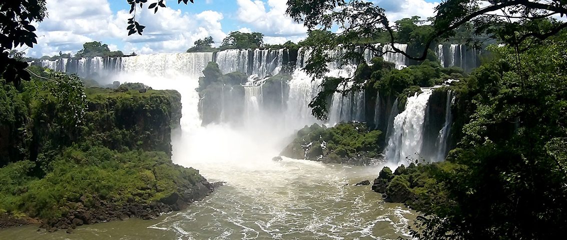 Como-é-o-Parque-das-Cataratas-do-Iguaçu-do-lado-argentino